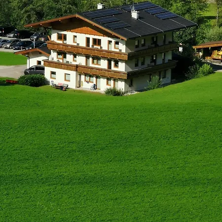 Geisler Apartment *